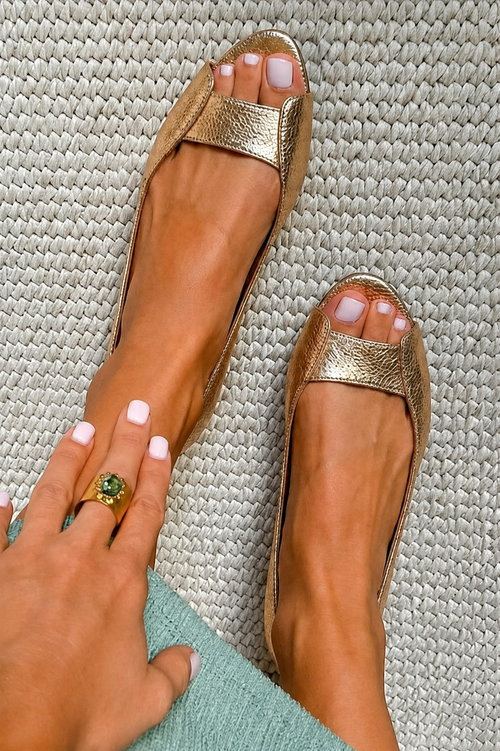 Adelina | Sandalias Doradas Confort Chic